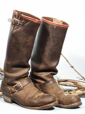 Red Top Chippewa's Size 12